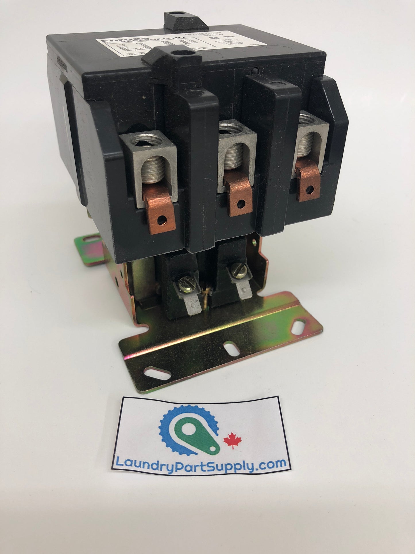 RELAY CONTACTOR 220v TPST 93amp